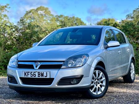 VAUXHALL ASTRA 1.8 i 16v Elite