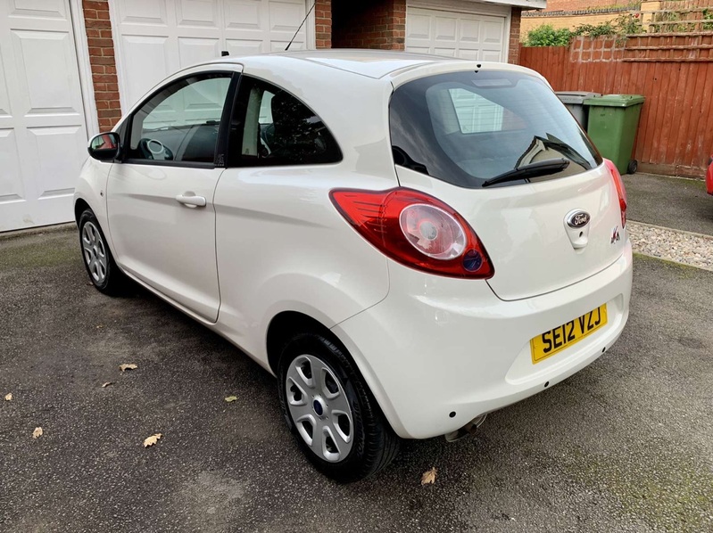 FORD KA