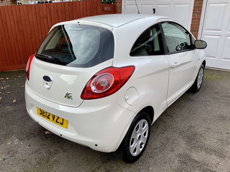 FORD KA