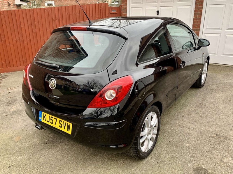 VAUXHALL CORSA